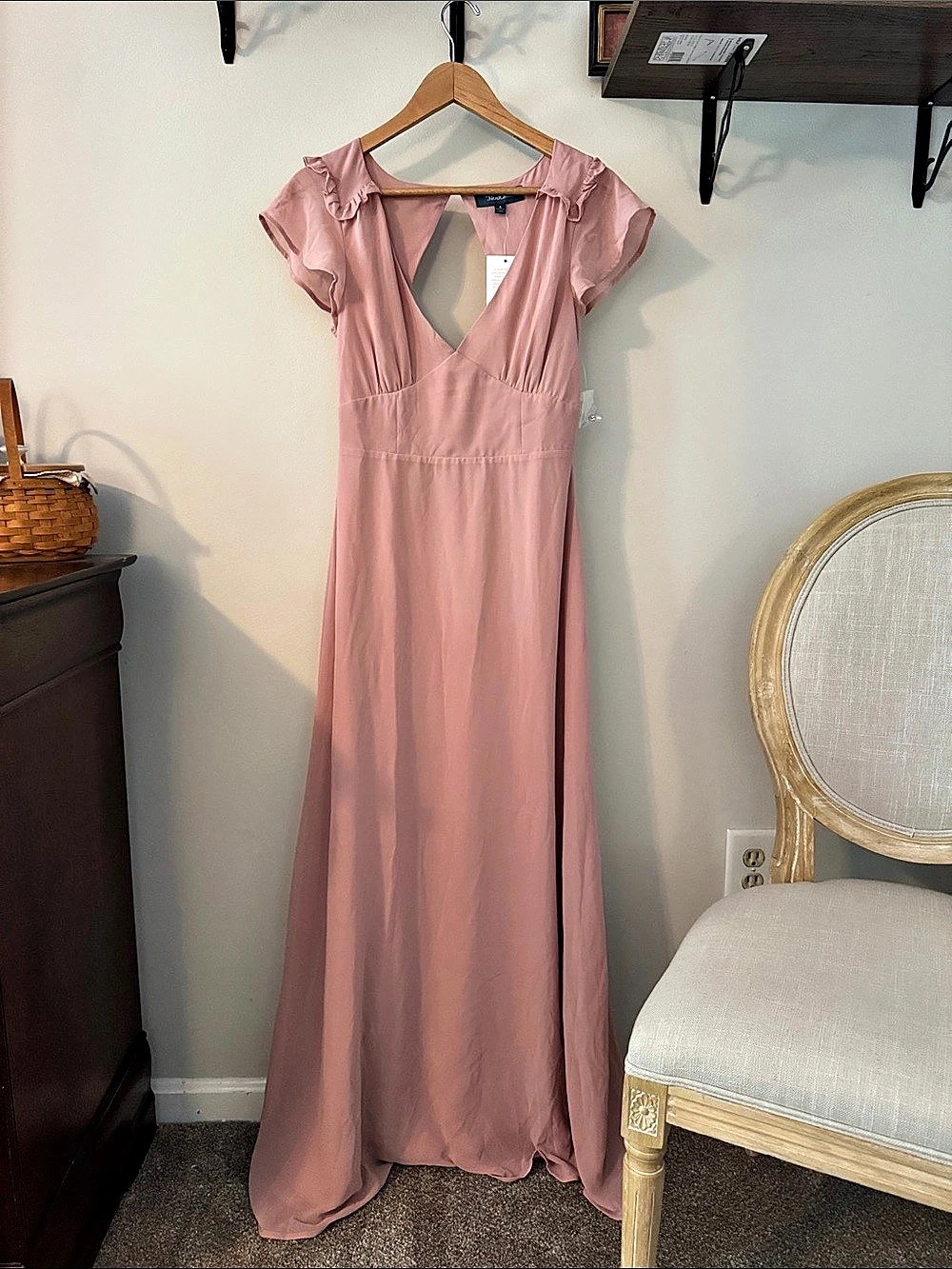 ModCloth Pink Chiffon Maxi Dress Size 4 NWT